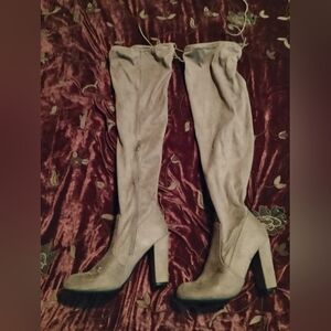 Elegant Brown Thigh High Heeled Boots